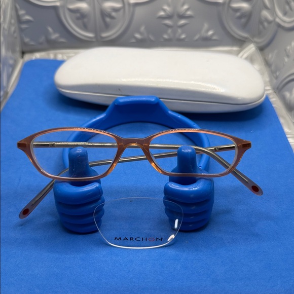 MarchOn frames - Picture 2 of 9